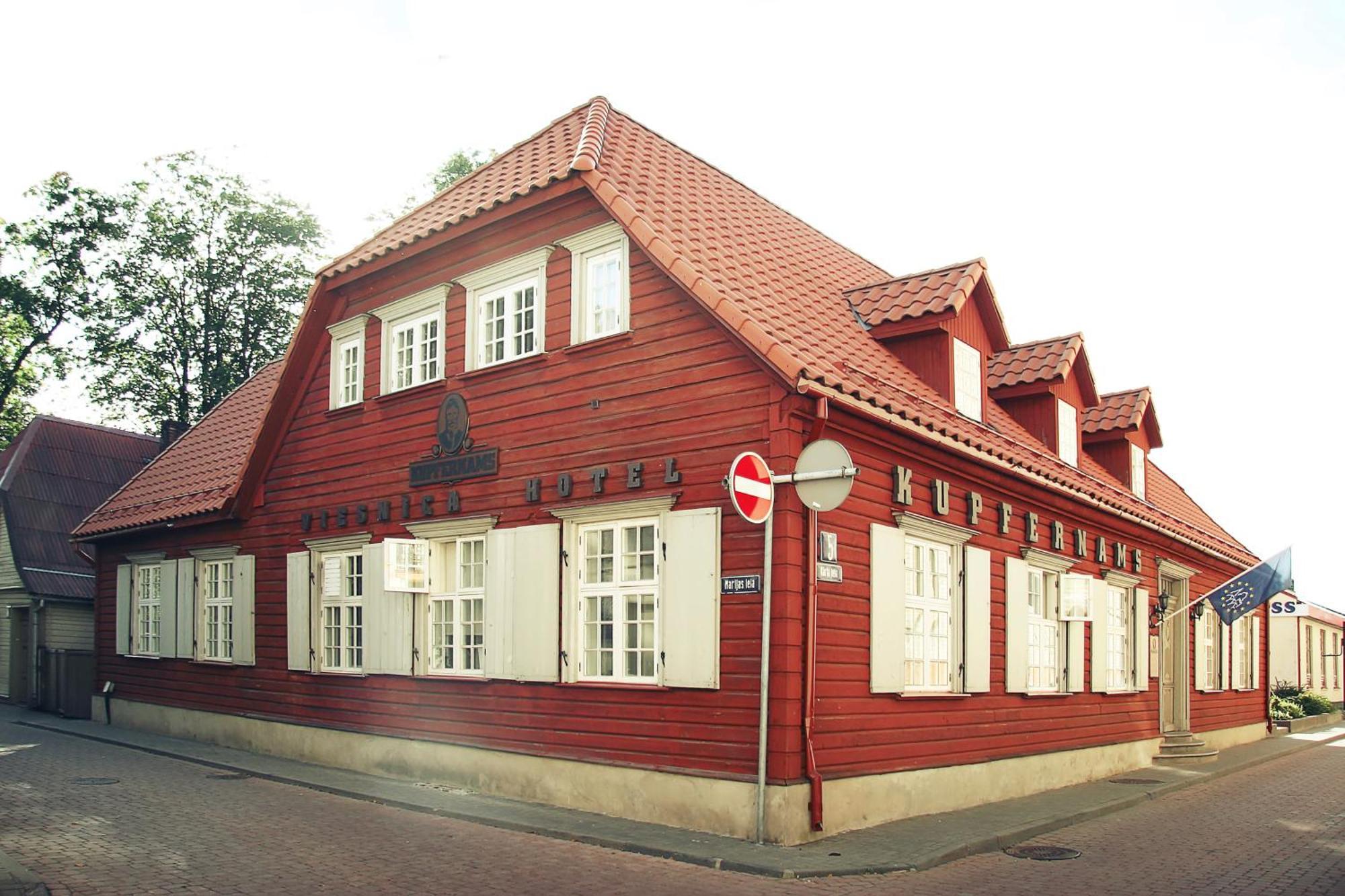 Hotel Kupfernams Windawa Zewnętrze zdjęcie